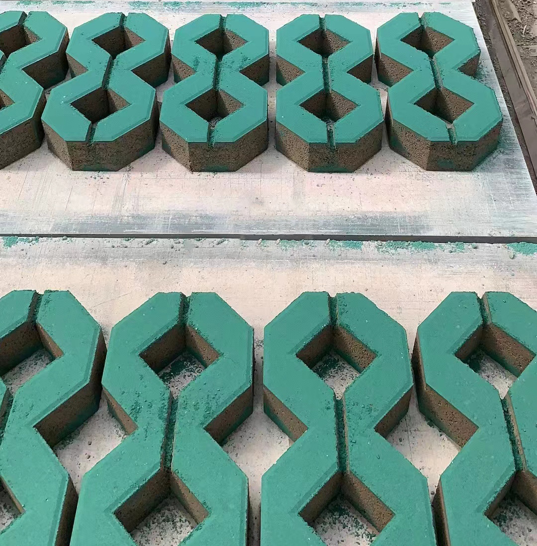仿木樹(shù)樁石是如何制作的呢？